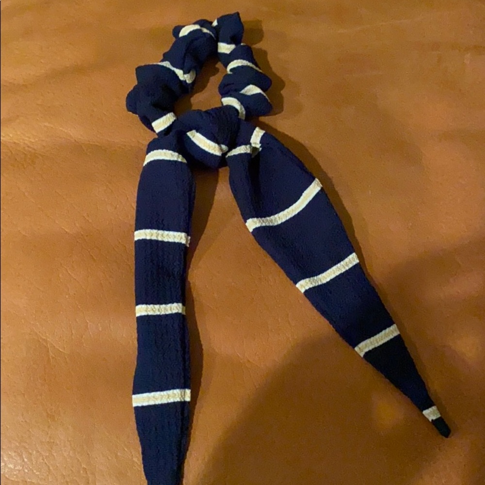 Bardot Bow Gallery scarf scrunchie